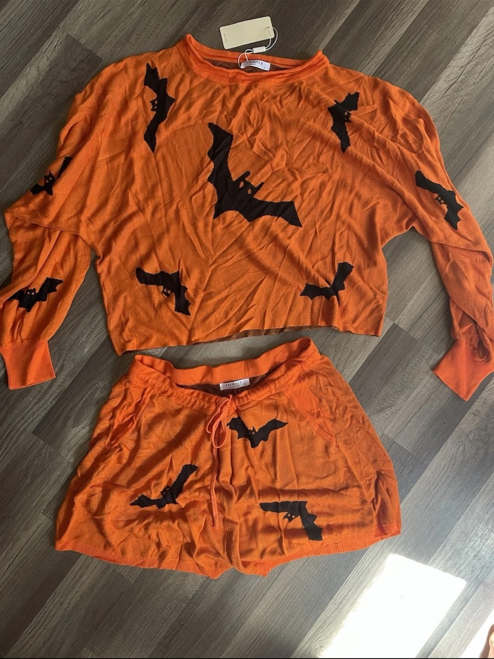 Halloween Themes Flying Bat Loungewear 2 Piece Cozy Short Set Soft Oversized XL